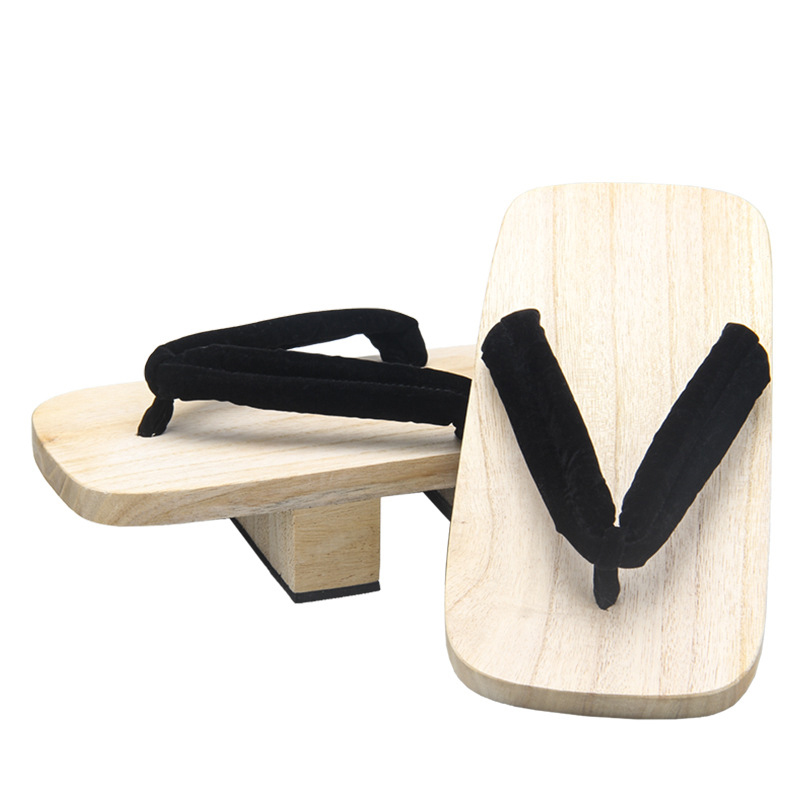 Drewniane chodaki w stylu japo – Geta Wooden Sandal recenzja i cena