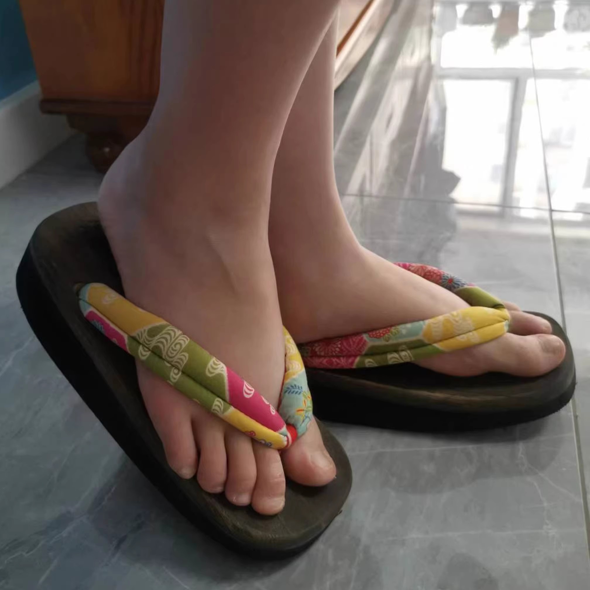 Damskie buty do cosplay, średn – Geta Wooden Sandal recenzja i cena