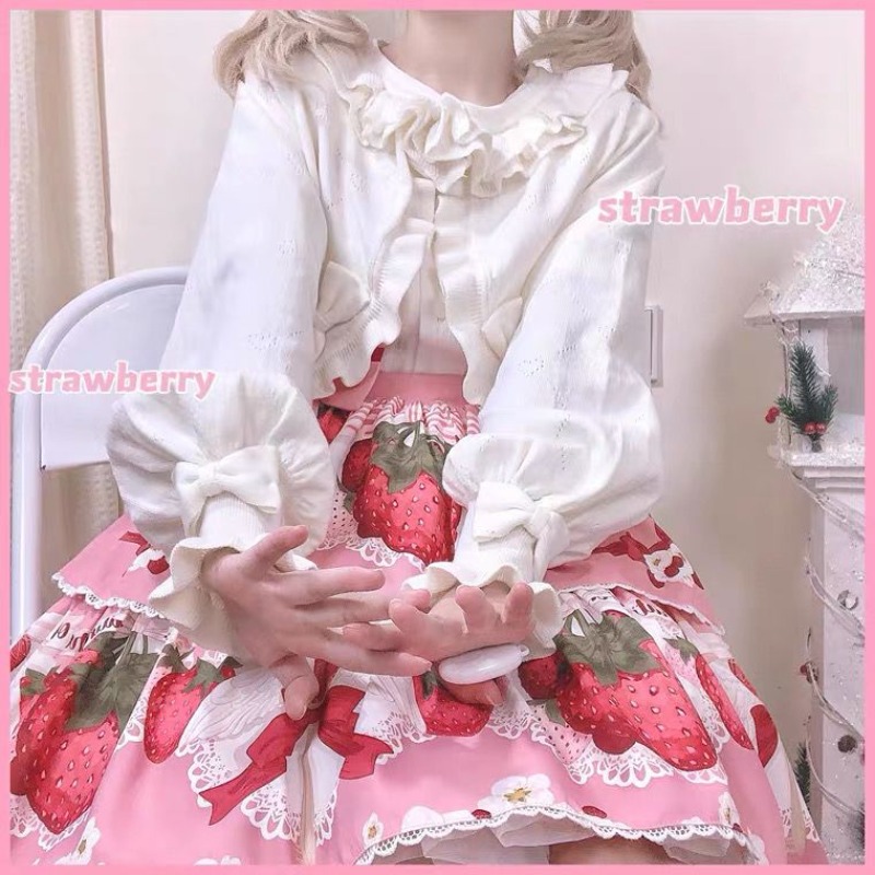 Japoński sweter Lolita z wycię – Japanese Snacks recenzja i cena